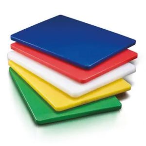 לוח חיתוך פלסטיק 40x30x2 ס"מ במגוון צבעים לבחירה